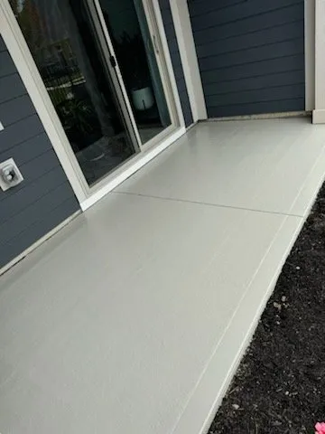 Custom lawn care service in Centerburg, OH - Henson Family Construction