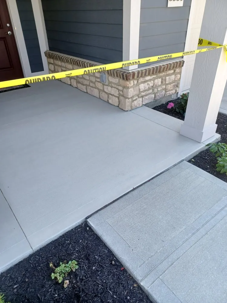 Professional lawn care service in Centerburg, OH by Henson Family Construction