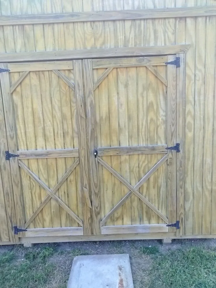 Trusted lawn mowing service in Louisville, KY by Her Gardenia Lawn Care Service