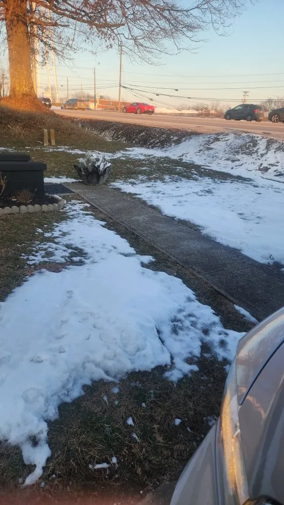 Trusted lawn mowing service for beautiful yards in Maysville, KY by Herald's Lawn Care And More