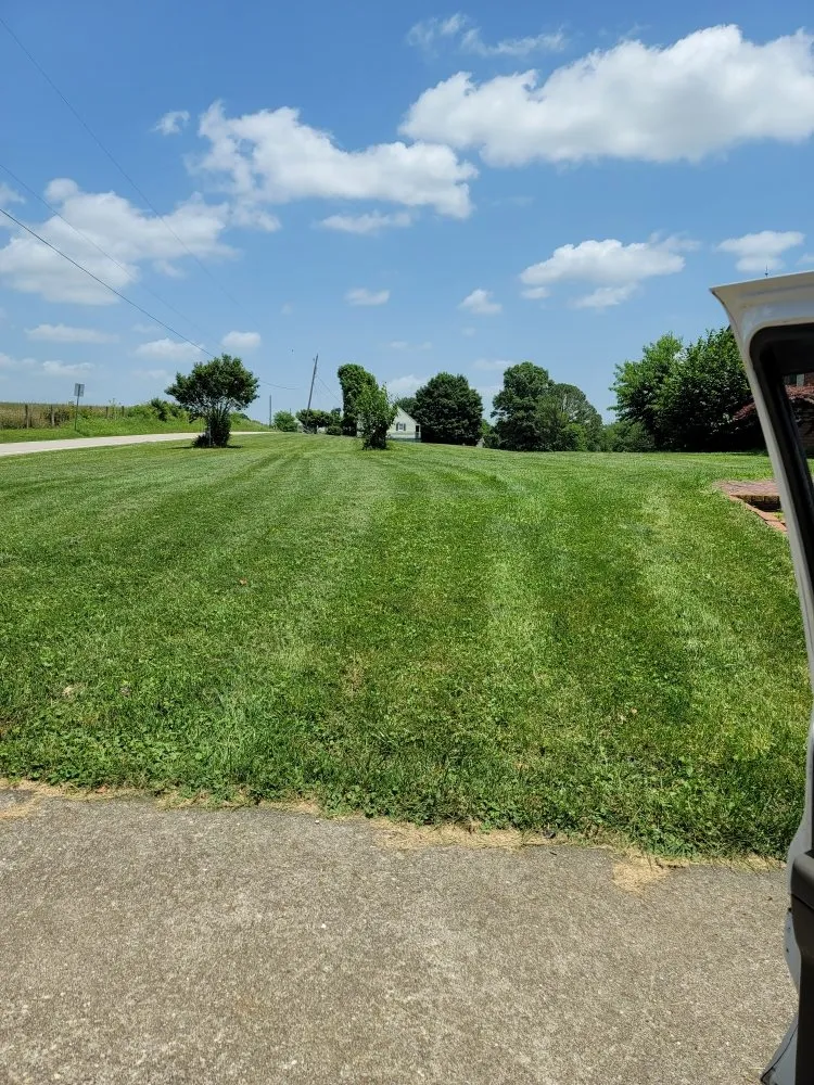 Custom landscape installation near you across Maysville, KY - Herald's Lawn Care And More