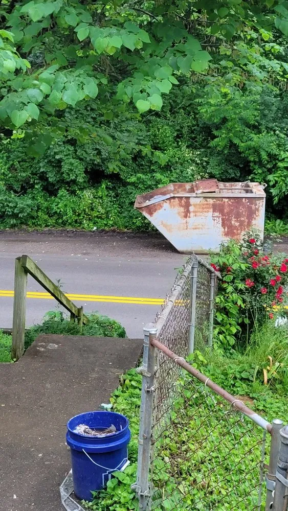 Custom residential landscaping experts serving Maysville, KY - Herald's Lawn Care And More