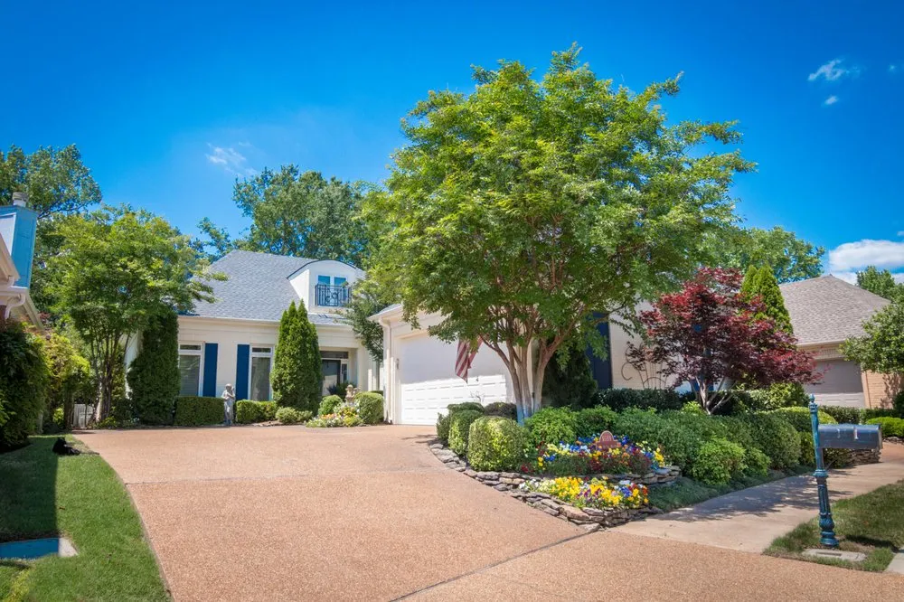 Reliable lawn mowing service near you across Memphis, TN - Herbi-Systems