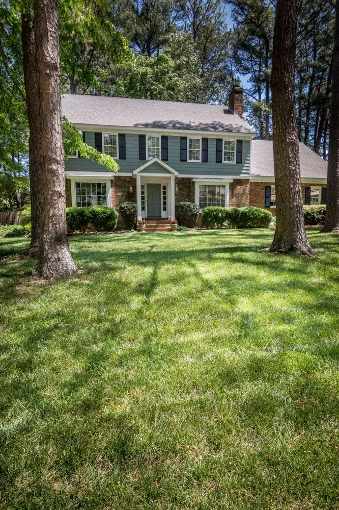 Local landscape installation in Memphis, TN by Herbi-Systems