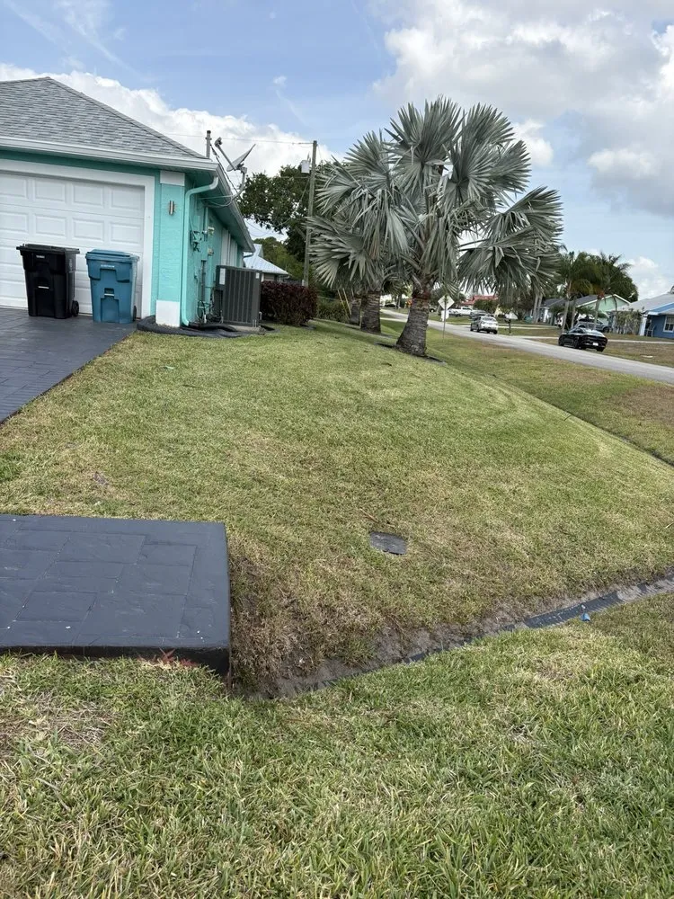 Reliable yard maintenance for year-round maintenance in Port Saint Lucie, FL by Herbicide Heroes