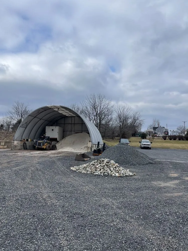 Local yard cleanup service experts serving Telford, PA - Herb's Landscaping