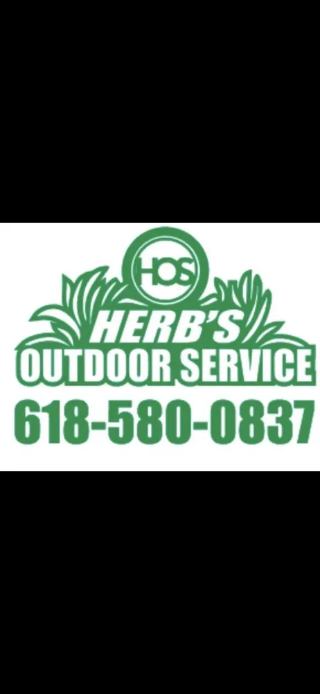 Expert yard maintenance in Swansea, IL - Herb’s Outdoor Service
