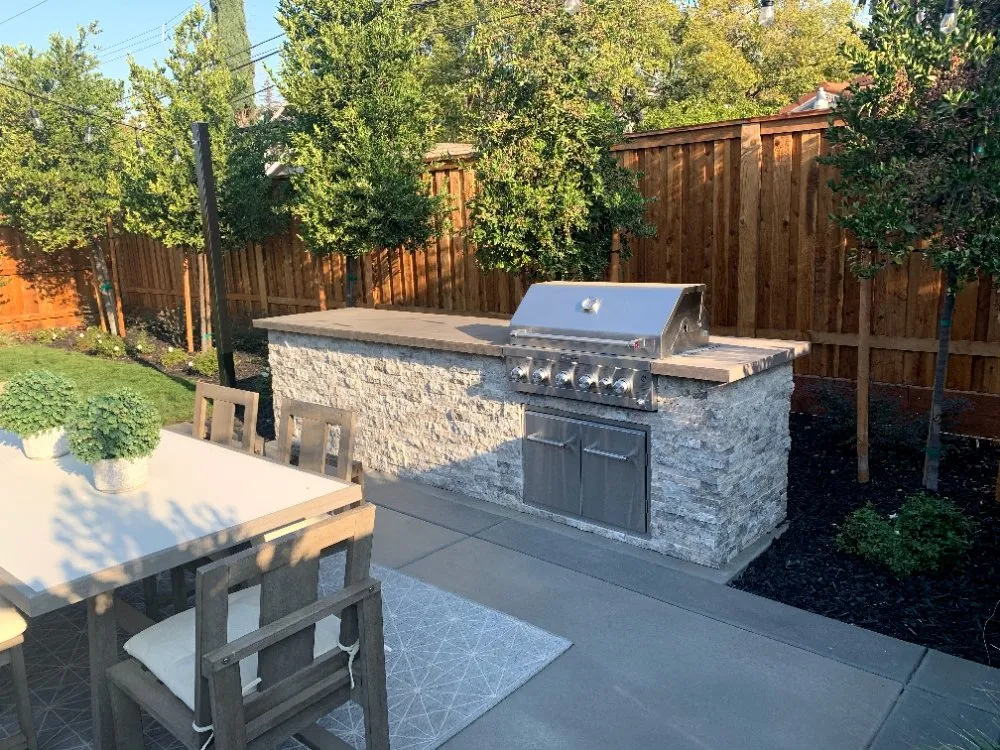 Top-rated lawn care service in Sacramento, CA by Hercaz Landscape