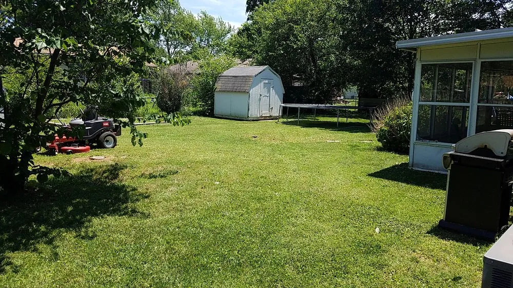 Top-rated landscape design in Springfield, MO by Here to Help Lawn Mowing