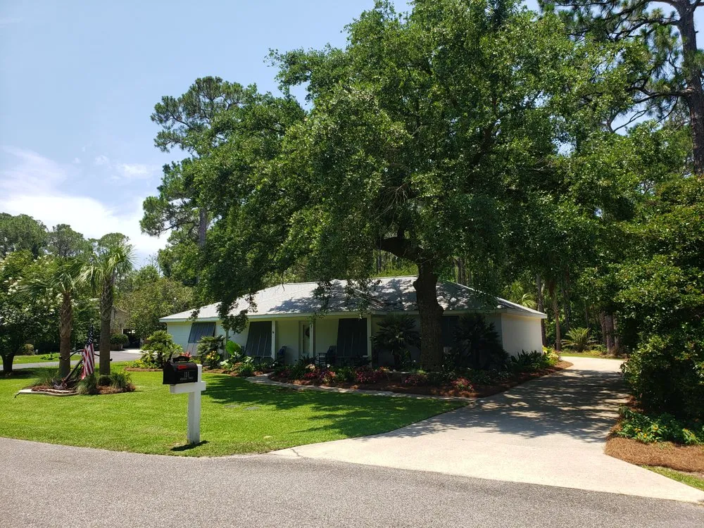 Expert garden landscaping experts serving Dauphin Island, AL - Here We Mow Again
