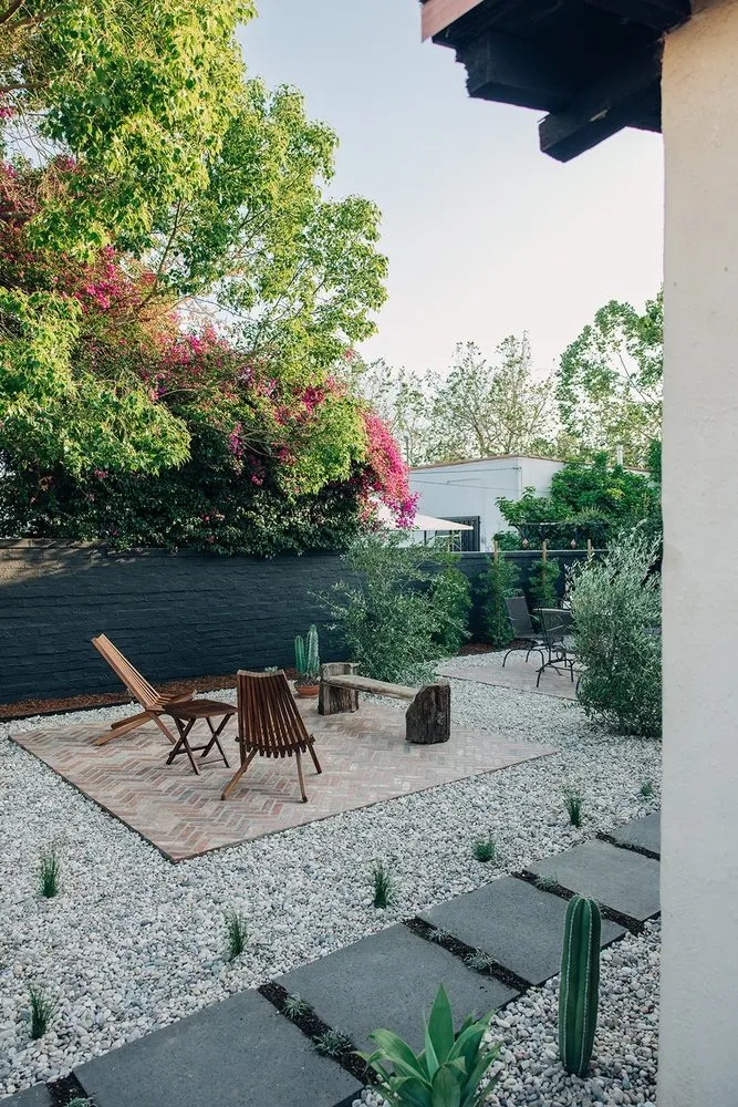 Local lawn mowing service in Los Angeles, CA by Herencia Landscaping