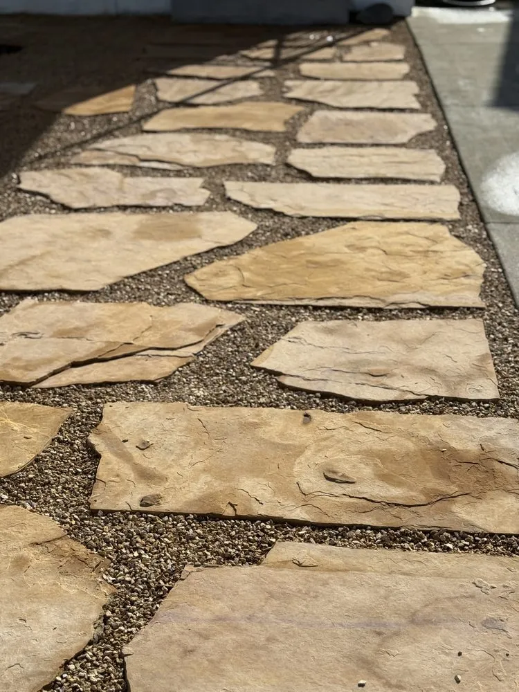 Local lawn care service experts serving Los Angeles, CA - Herencia Landscaping