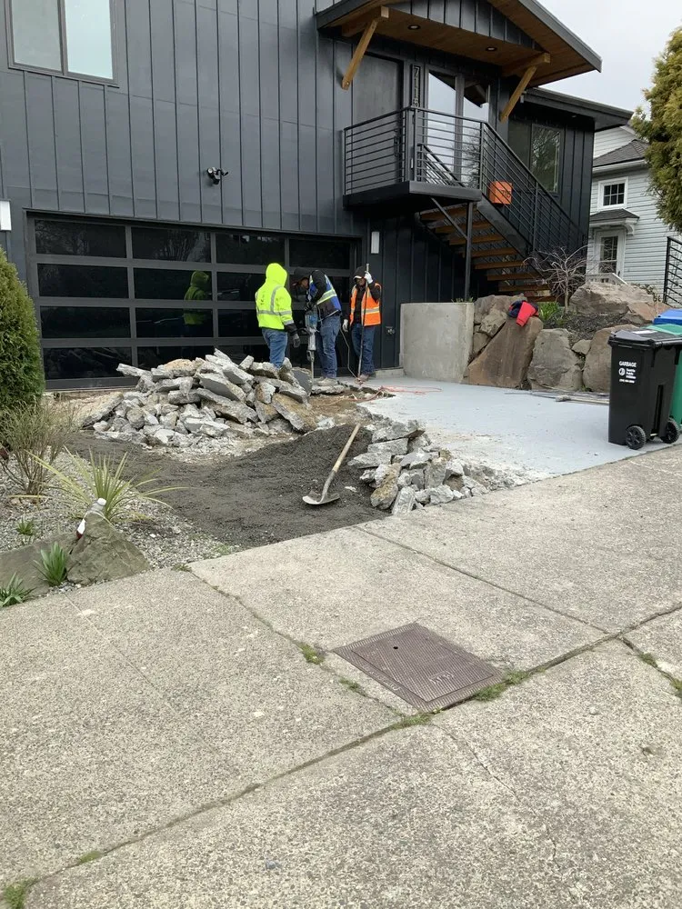 Expert landscaping services in Seattle, WA by Hergom Landscaping