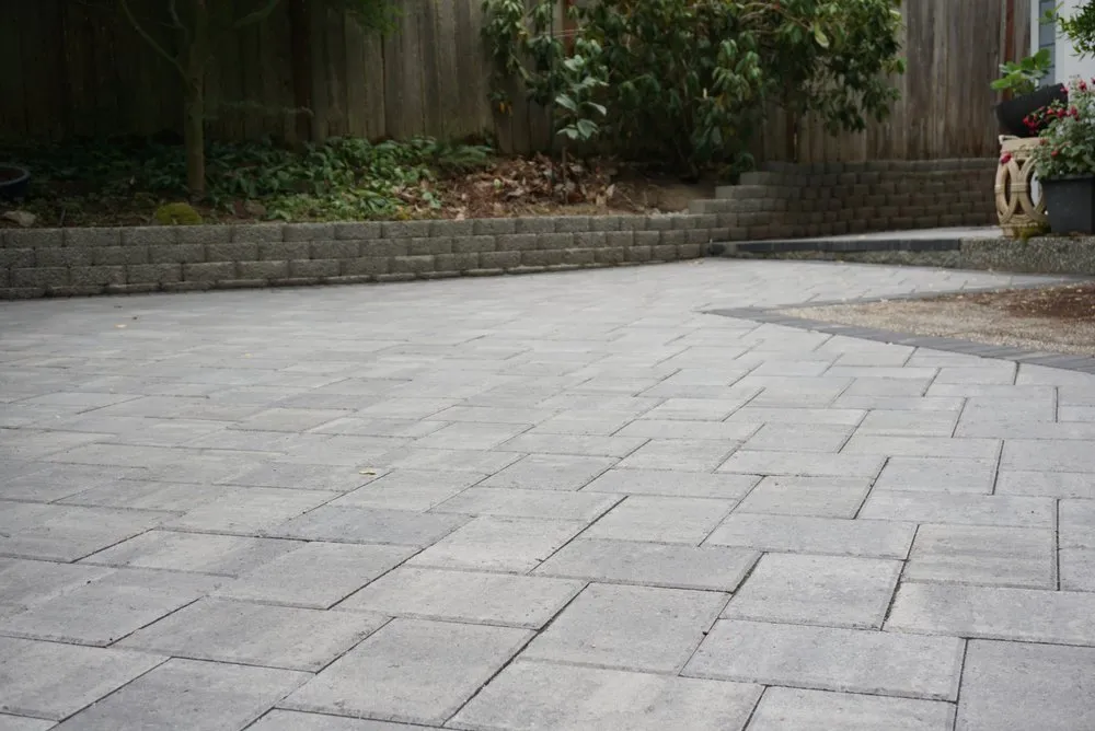 Affordable outdoor landscaping in Seattle, WA by Hergom Landscaping
