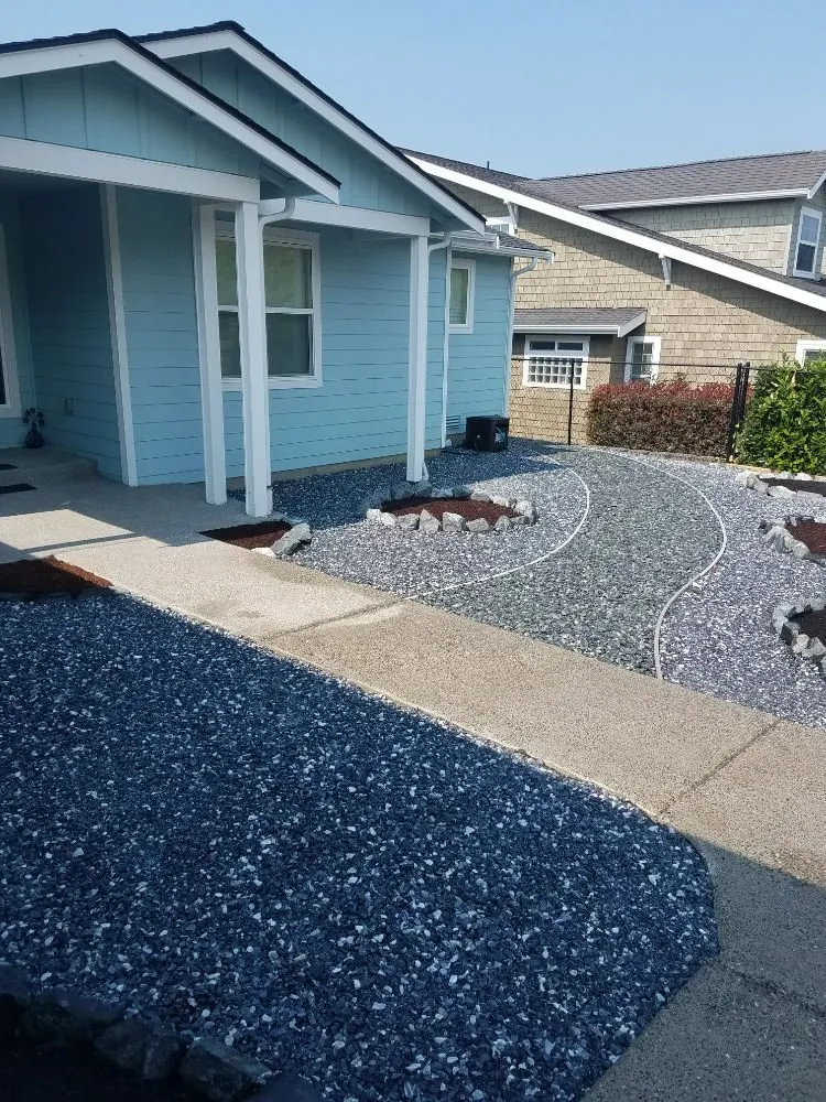 Top-rated garden landscaping for outdoor upgrades in Lakewood, WA by Herick's Landscaping
