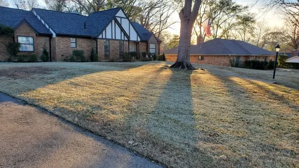Heritage Home and Garden Logo