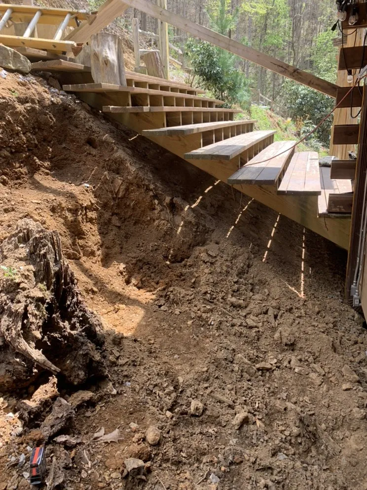 Reliable residential landscaping for year-round maintenance in Elizabethton, TN by Heritage Land Management