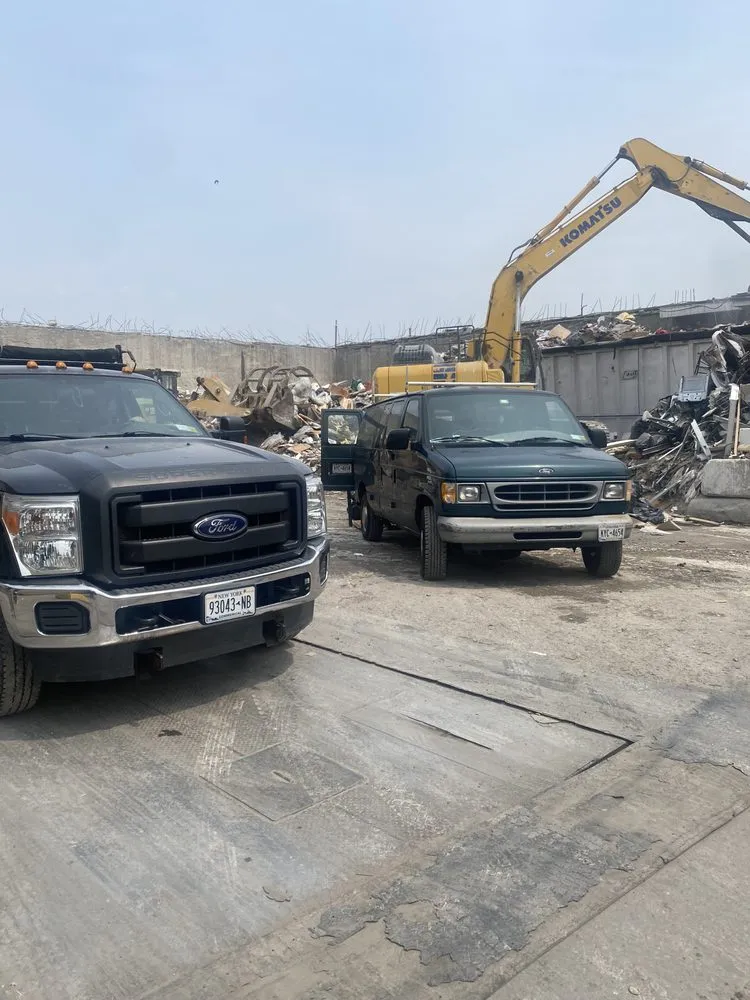 Custom lawn care service experts serving Edison, NJ - Heritage Maintenance Solutions