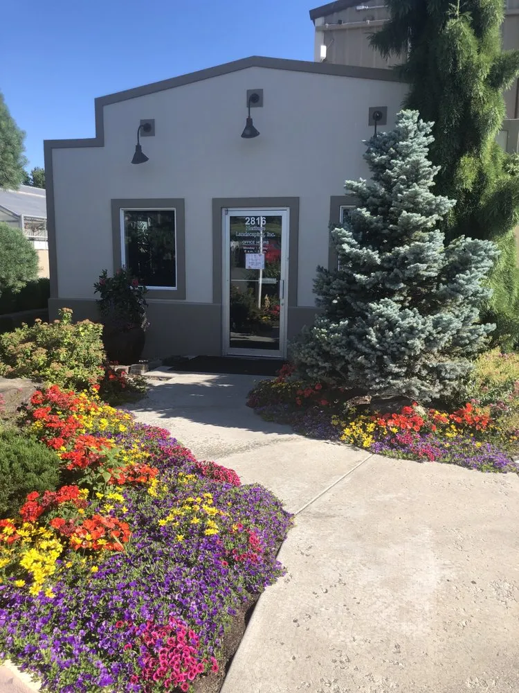 Custom yard maintenance experts serving Kennewick, WA - Heritage Professional Landscaping and Maintenance