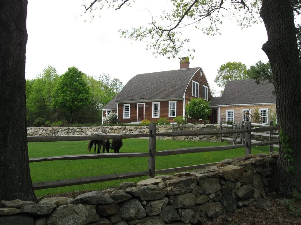 Affordable garden landscaping experts serving Epsom, NH - Heritage Stoneworks