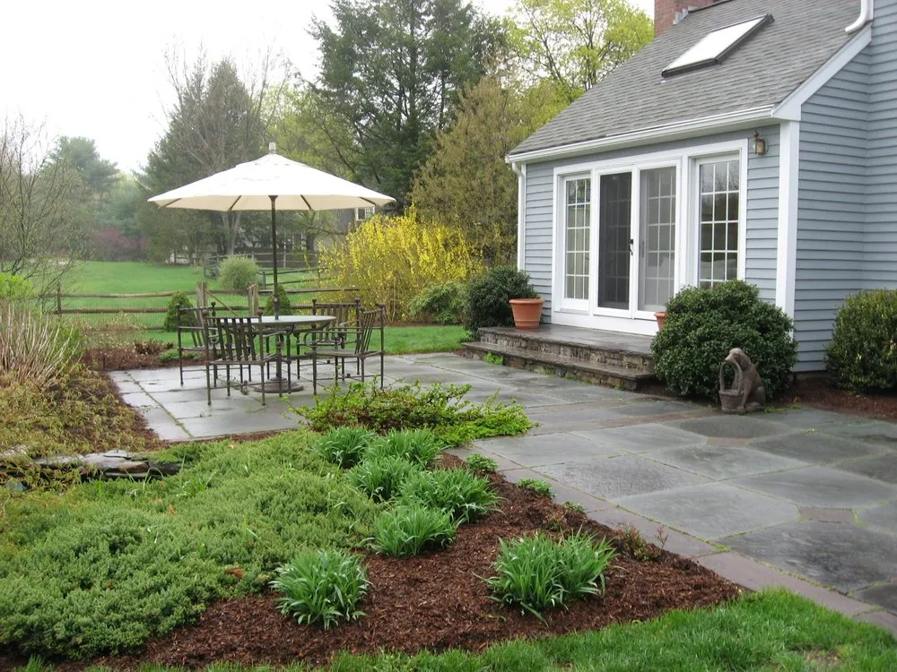 Trusted lawn mowing service experts serving Epsom, NH - Heritage Stoneworks