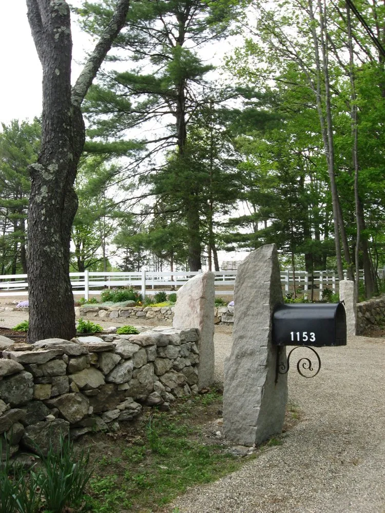 Professional outdoor landscaping experts serving Epsom, NH - Heritage Stoneworks