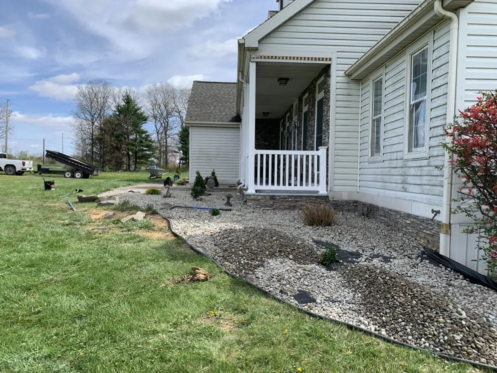 Expert outdoor landscaping in Tyrone, PA - Heritage