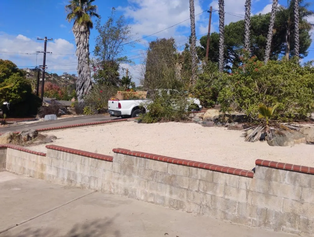 Local yard cleanup service near you in Spring Valley, CA by Herkules Home Solutions