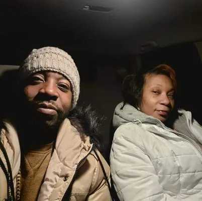 Herman & Sheree Landscaping Logo