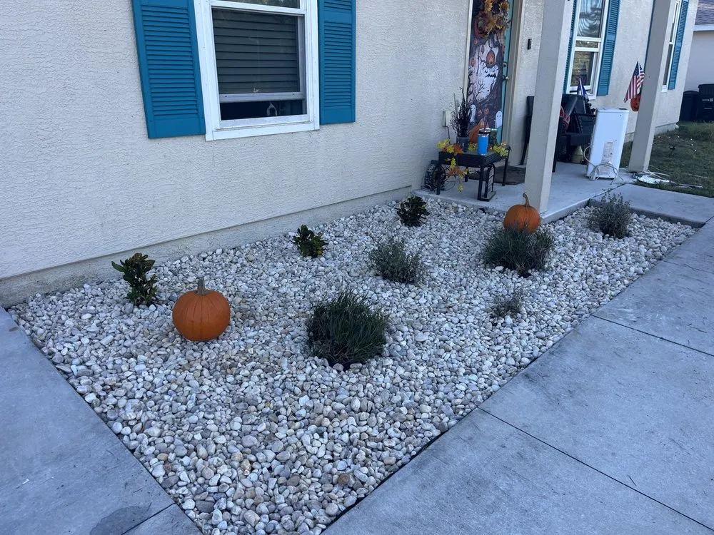 Affordable residential landscaping in Citrus Springs, FL by Herman Green and Stone