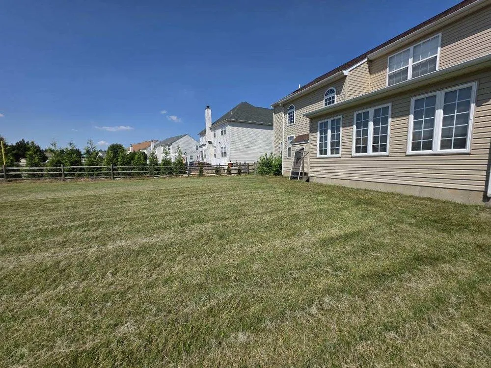 Professional yard cleanup service experts serving North East, MD - Hermanns Lawn Service