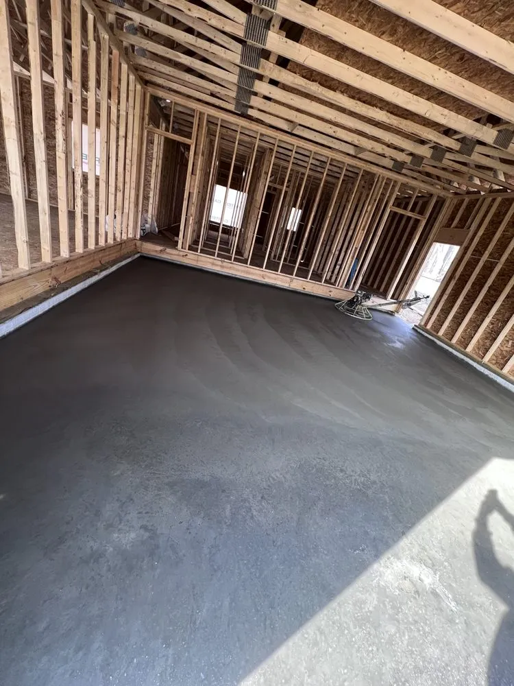 Trusted landscaping services in Toledo, OH - Hermanos Concrete