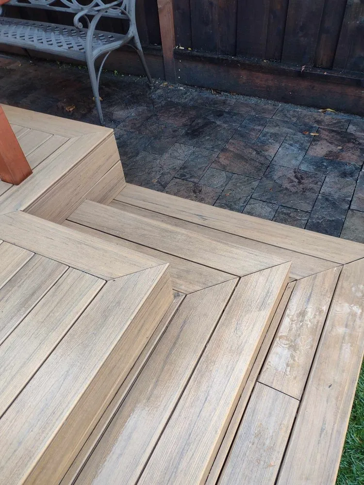 Trusted yard cleanup service in Menlo Park, CA - Hermanos Landscape And More.