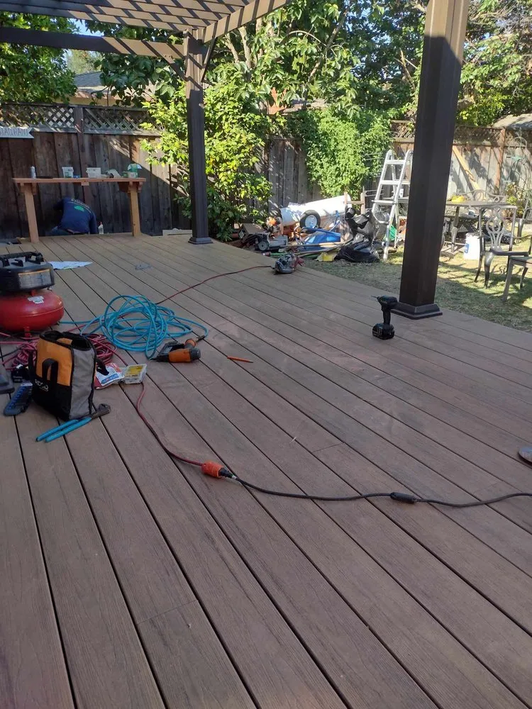 Affordable yard cleanup service in Menlo Park, CA by Hermanos Landscape And More.