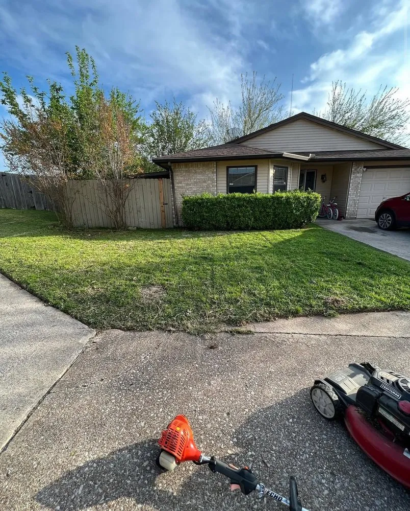 Professional landscaping services experts serving Cedar Hill, TX - Hermano’s Lawn Care