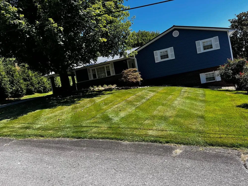 Local outdoor landscaping in Morristown, TN by Hermanos Pedraza's Lawn Care and More