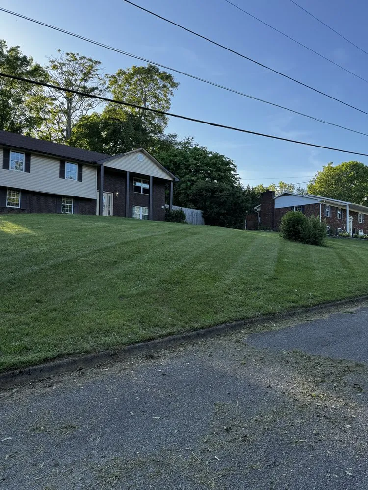 Local residential landscaping in Morristown, TN - Hermanos Pedraza's Lawn Care and More