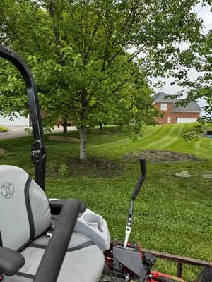 Hermanos Pedraza's Lawn Care and More Logo