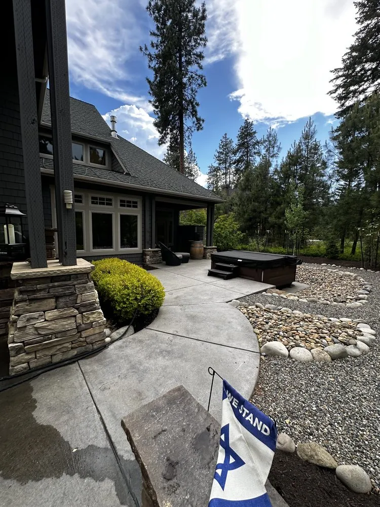 Trusted yard maintenance in Yakima, WA by Herman's Landscaping