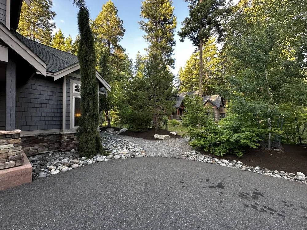 Custom yard maintenance for beautiful yards across Yakima, WA - Herman's Landscaping