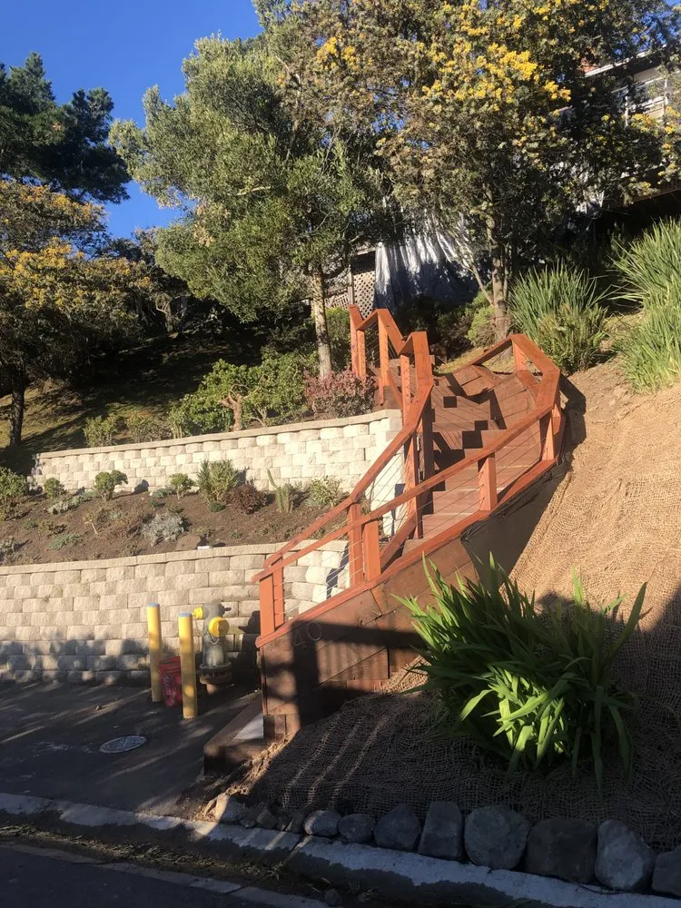 Custom garden landscaping in San Rafael, CA - Hermelindo Landscaping