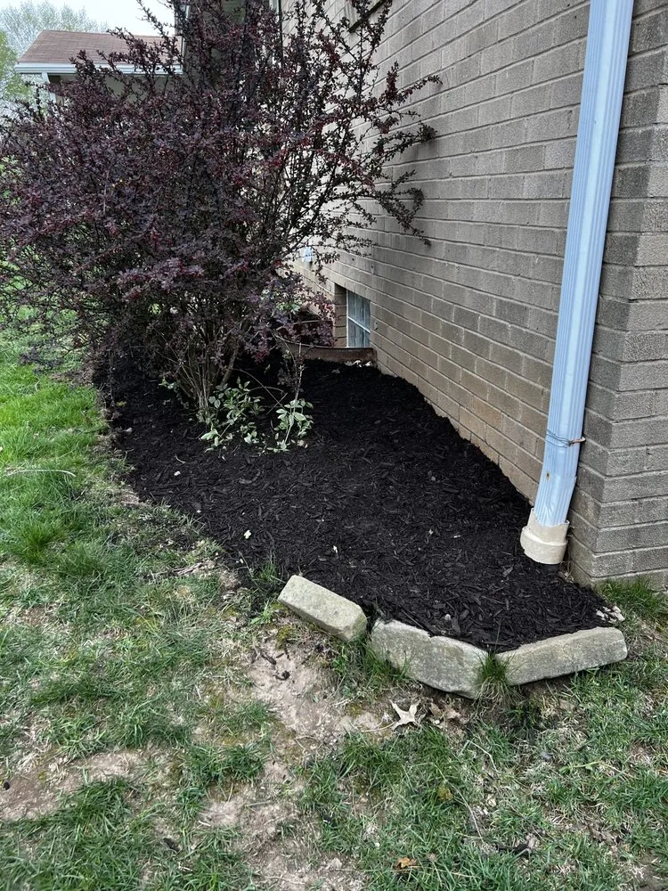 Custom outdoor landscaping in Canton, OH - Hermick Lawn Maintenance
