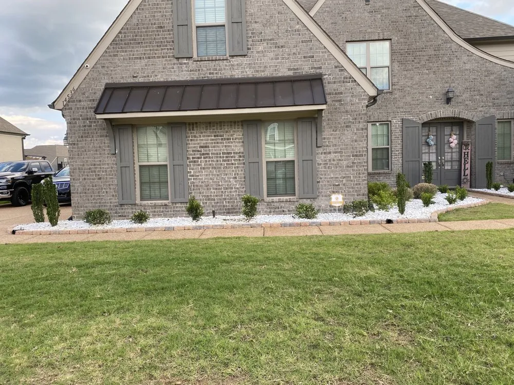 Expert landscape installation near you in Memphis, TN by Hermosa Landscapes