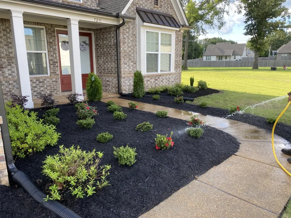 Affordable lawn mowing service with custom design across Memphis, TN - Hermosa Landscapes