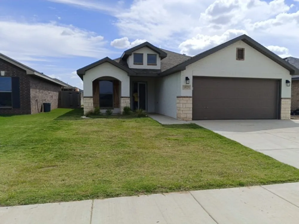 Expert outdoor landscaping experts serving Lubbock, TX - Hernandez & company's