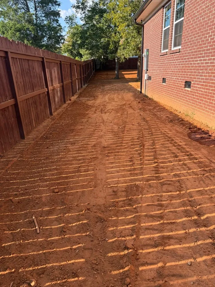 Reliable lawn mowing service in Trinity, NC - Hernandez ASSOC. Landscaping