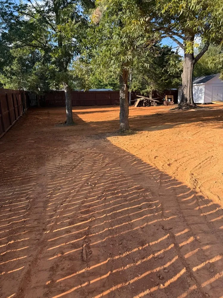 Trusted yard cleanup service for homes across Trinity, NC - Hernandez ASSOC. Landscaping