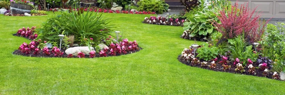 Reliable garden landscaping for homes in Rockford, IL by Hernandez Brothers
