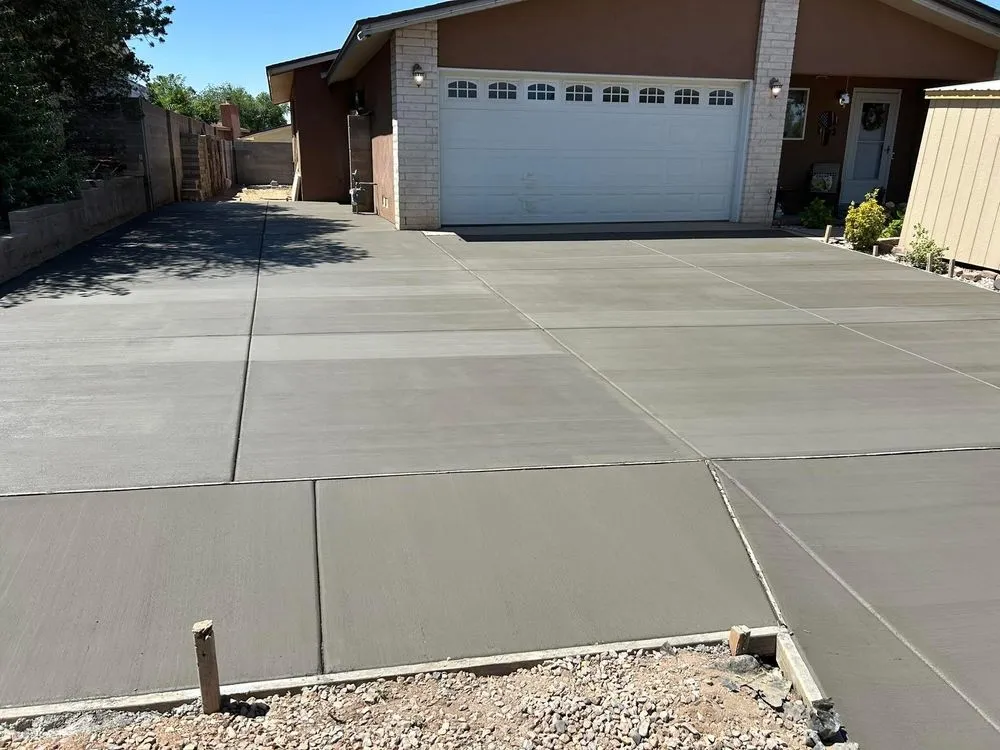Expert garden landscaping in Albuquerque, NM - Hernandez Concrete