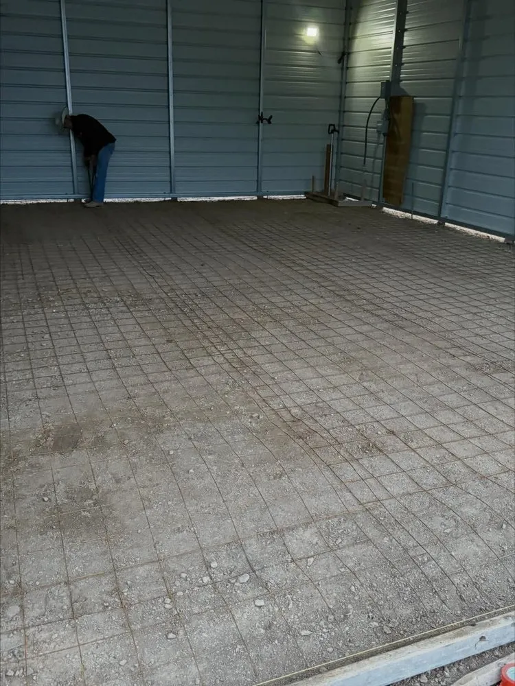 Custom lawn care service experts serving Albuquerque, NM - Hernandez Concrete